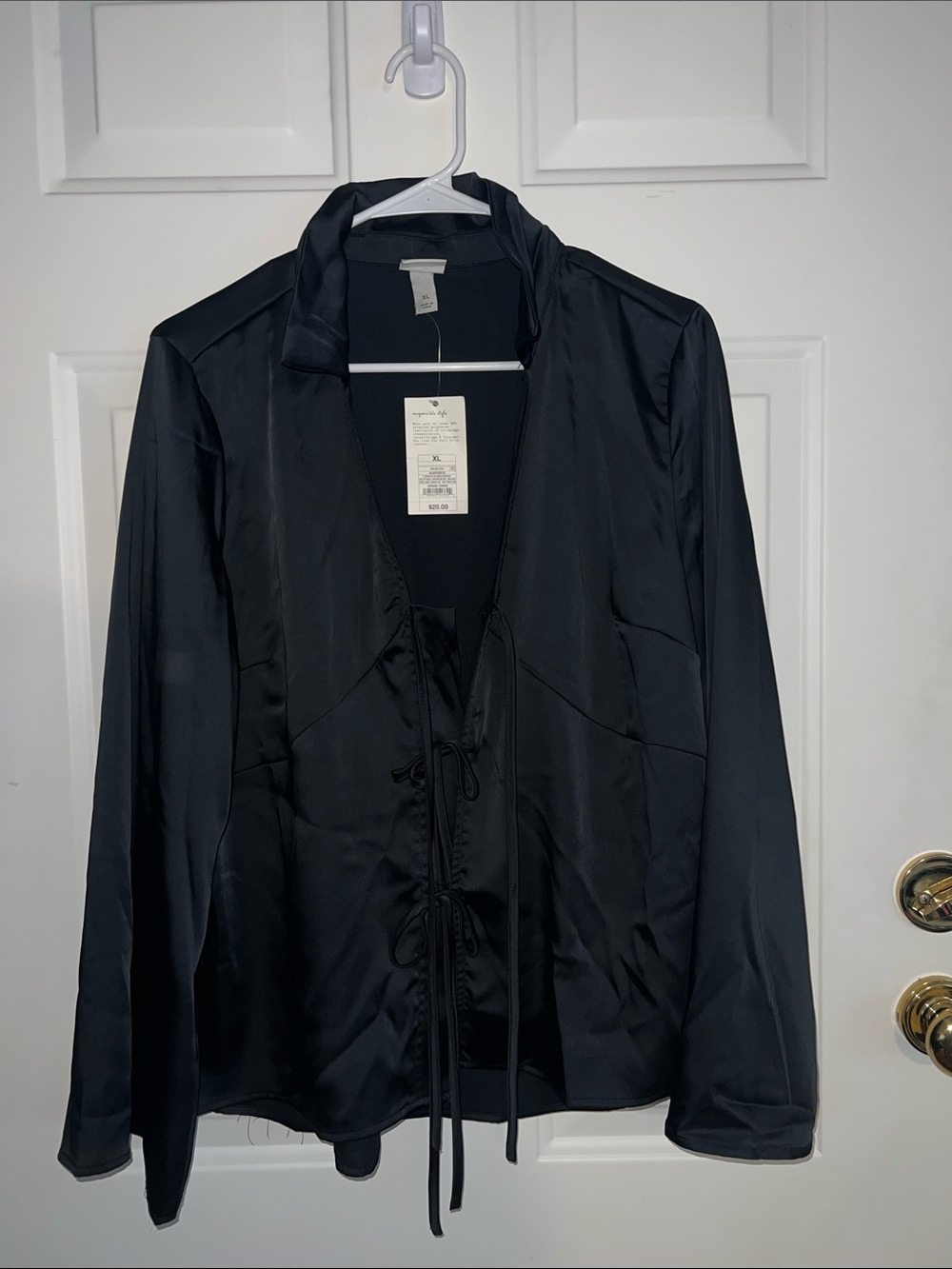 Black Women's Satin Tie-Front Jacket NBW